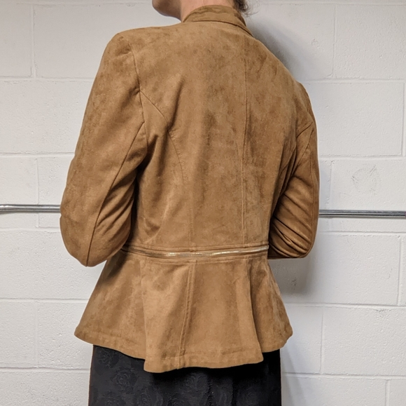 Chico's Convertible Sueded Peplum Size 8 - Picture 5 of 13